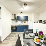 Apartment Milan Hvar-Quiet Oasis
